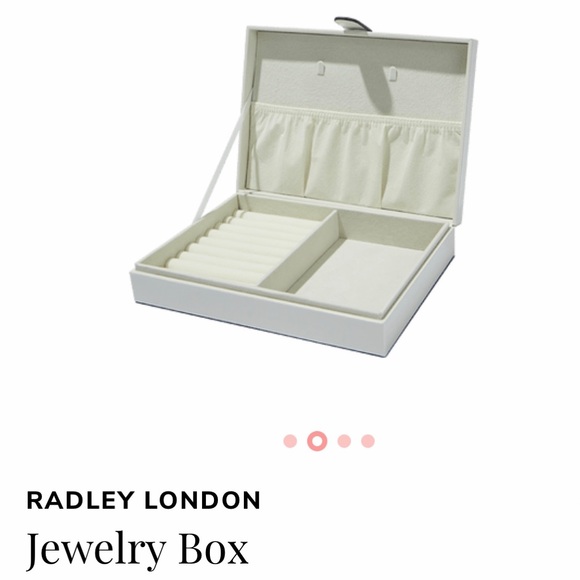 🔥🆕Radley London: Jewelry Storage Box Cream🔥 - Picture 2 of 8